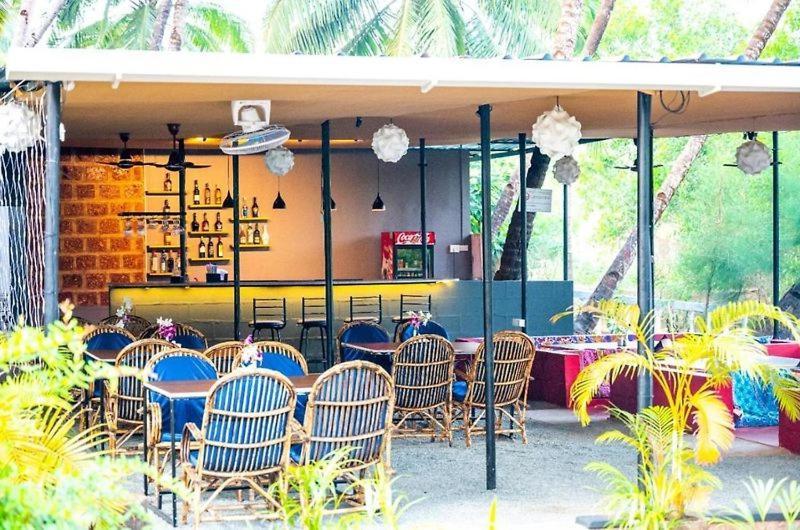 Vintage Beach Resort 아곤다 외부 사진